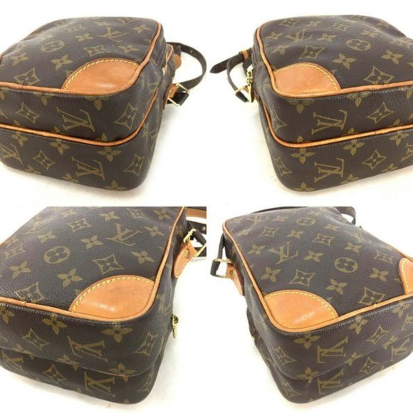 Louis Vuitton Monogram Amazone Crossbody Bag - Picture 5 of 11